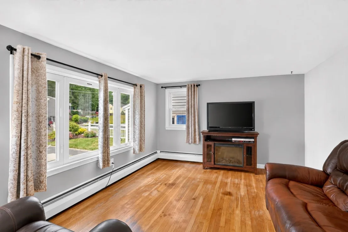 Photo of 16 Beverly