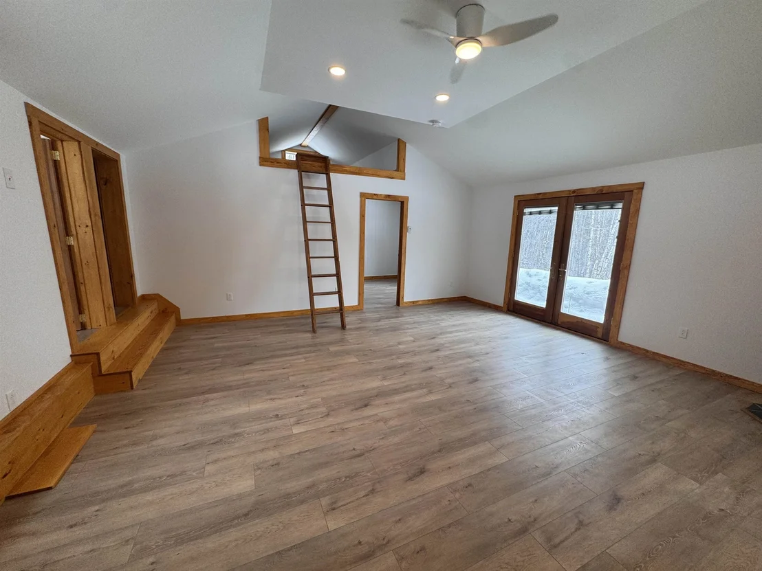 Photo of 64 Hillside