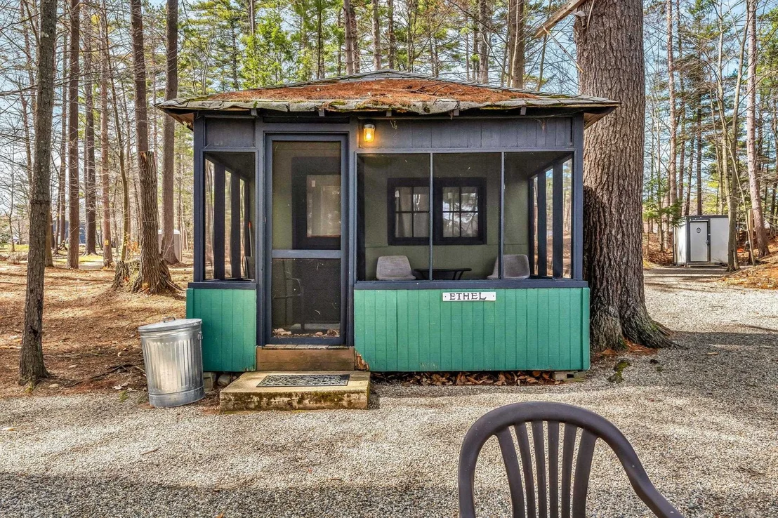 Photo of 10 Saltbox