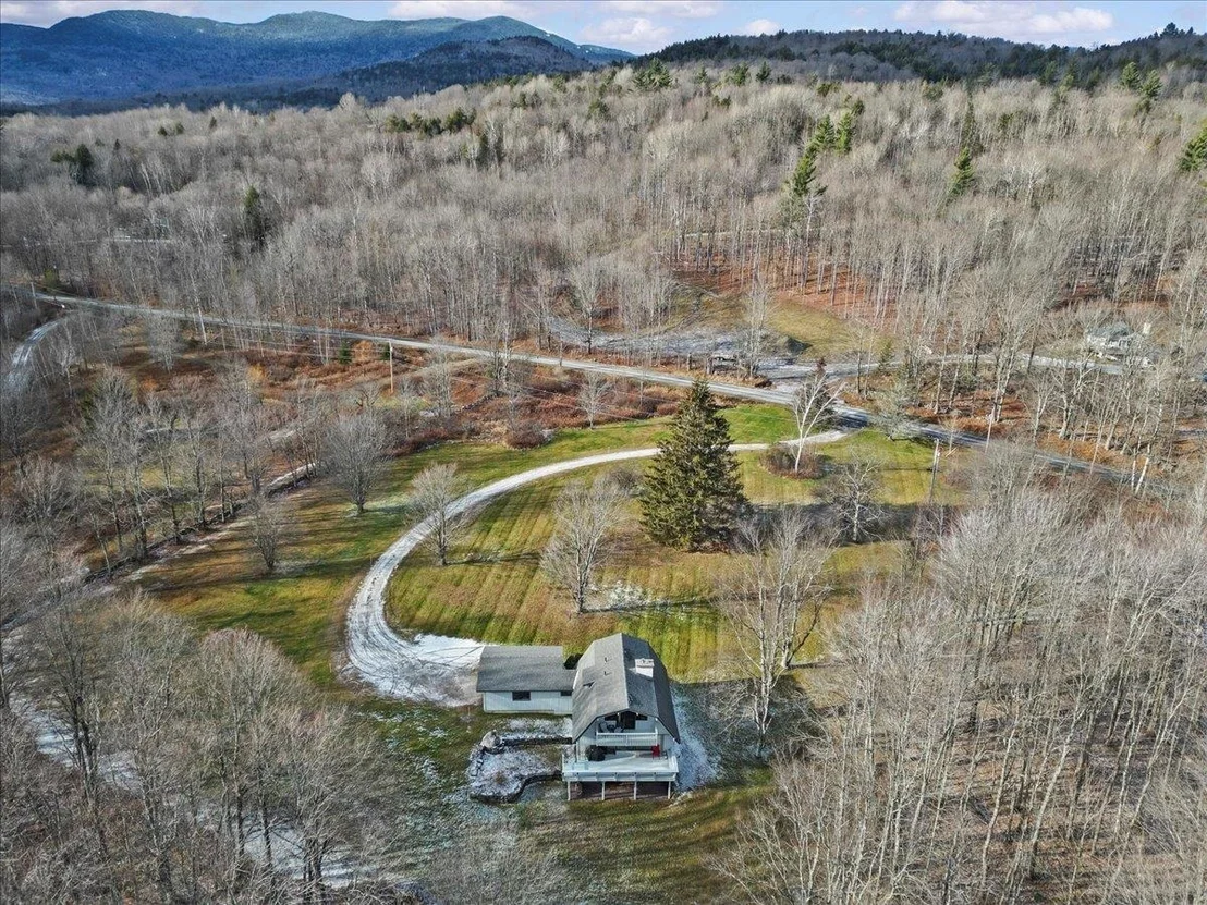 Photo of 953 Lincoln Gap