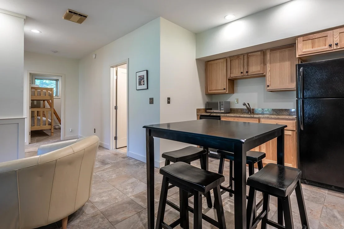 Photo of 426 Roaring Brook