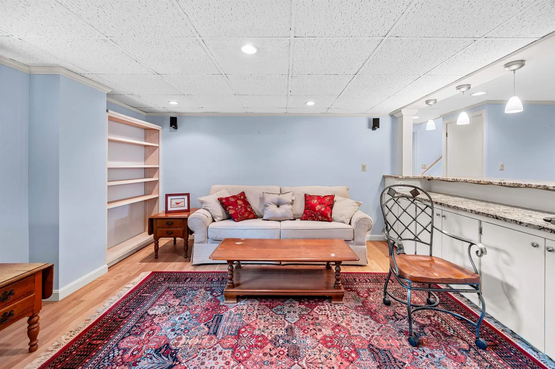 Photo of 11 Ledge