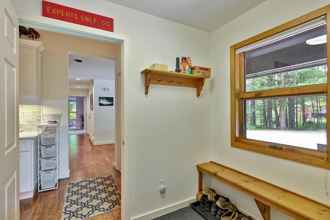 Photo of 58 Knoll