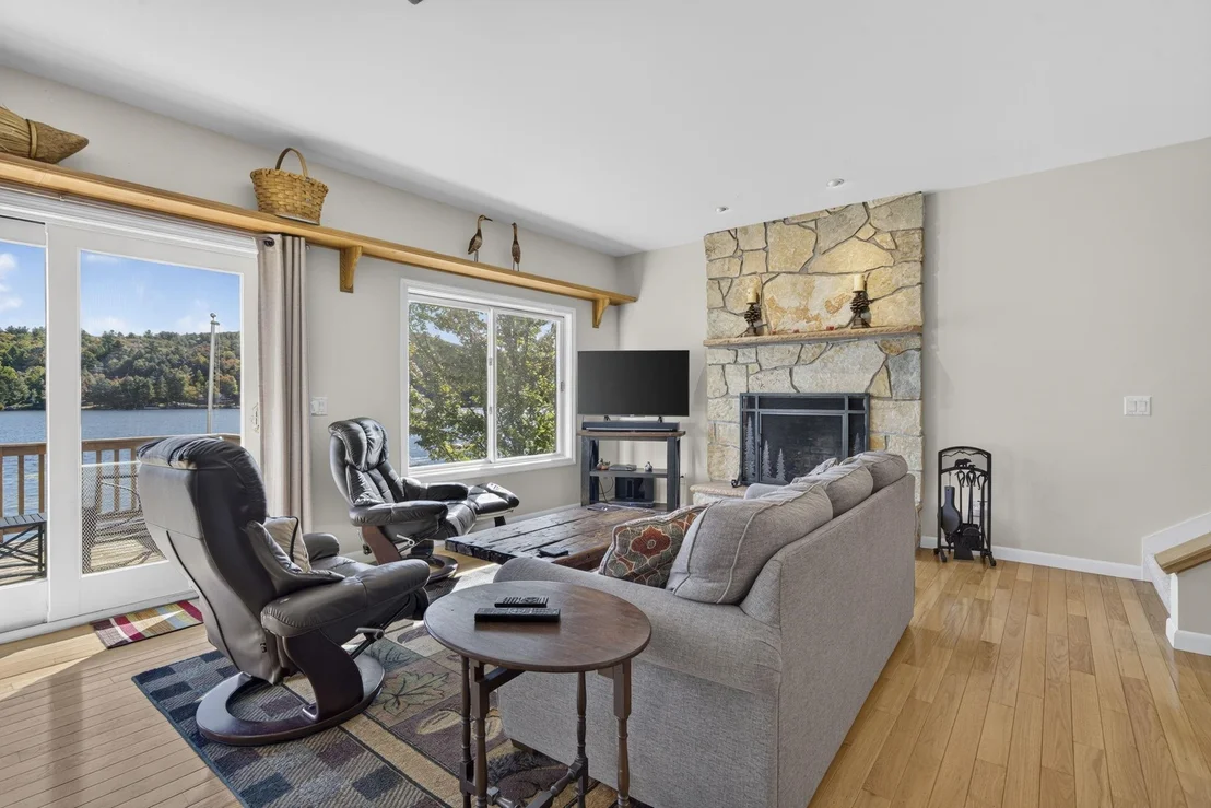 Photo of 536 Whitney