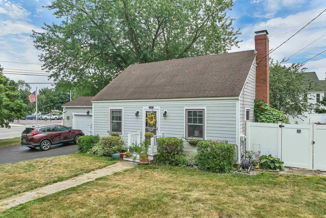 Photo of 2 Belmont