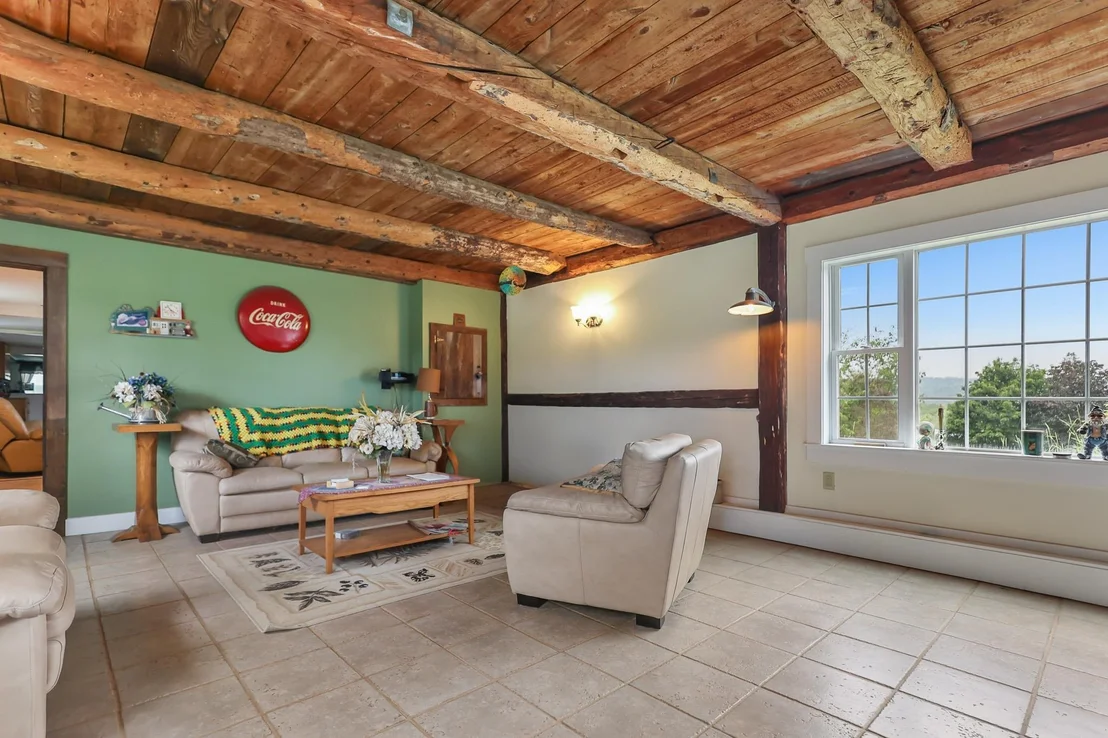 Photo of 32 Bean Hill