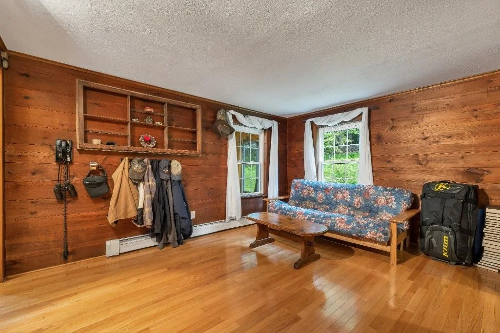 Photo of 533 Ellsworth Hill