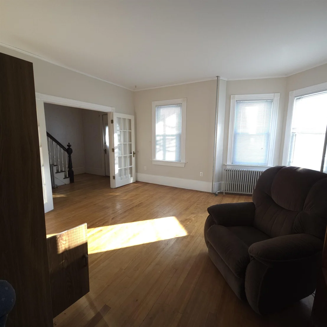 Photo of 44 7Th