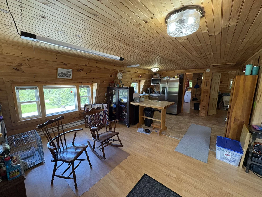 Photo of 150 Willoughby Lake