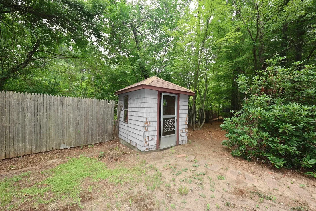 Photo of 112 Gilson