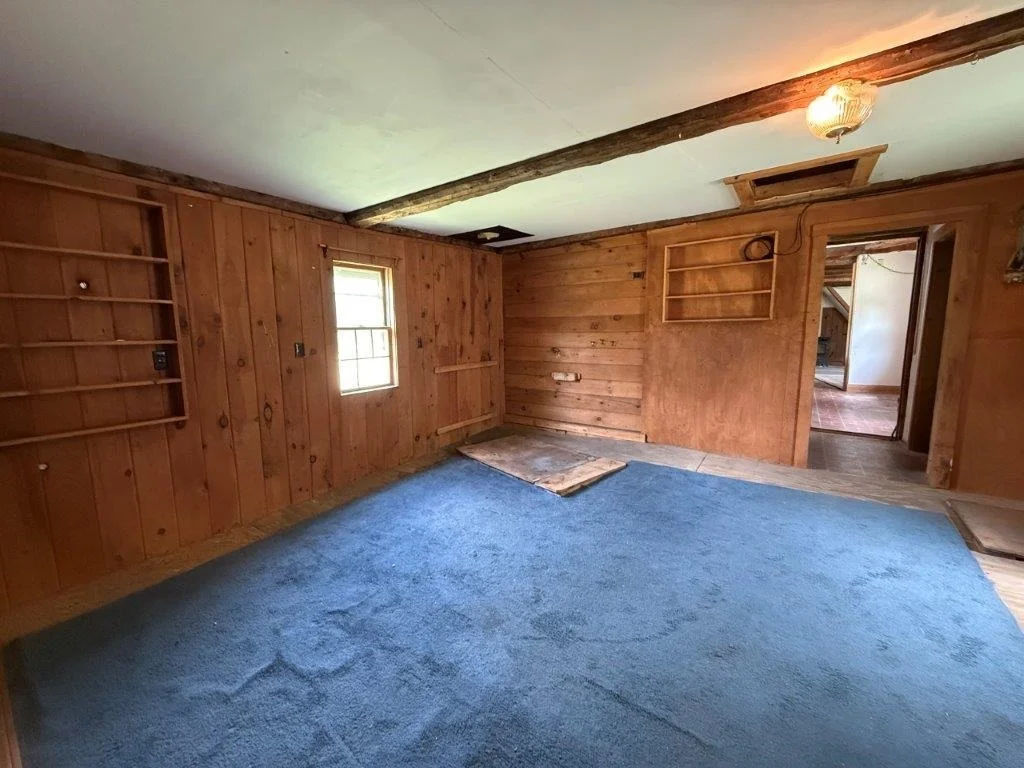 Photo of 446 Walker Brook