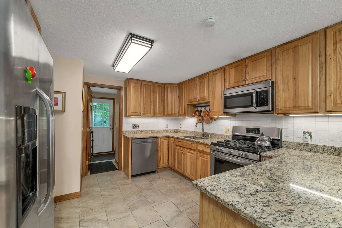 Photo of 4 Birch Ledge