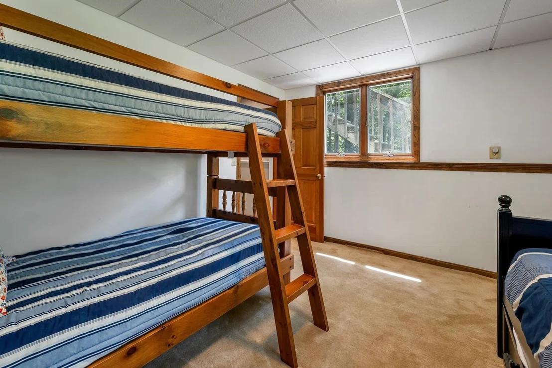 Photo of 5 Holiday Ridge