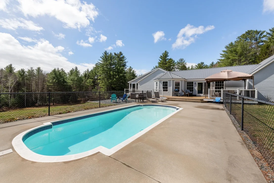 Photo of 85 Willow Brook