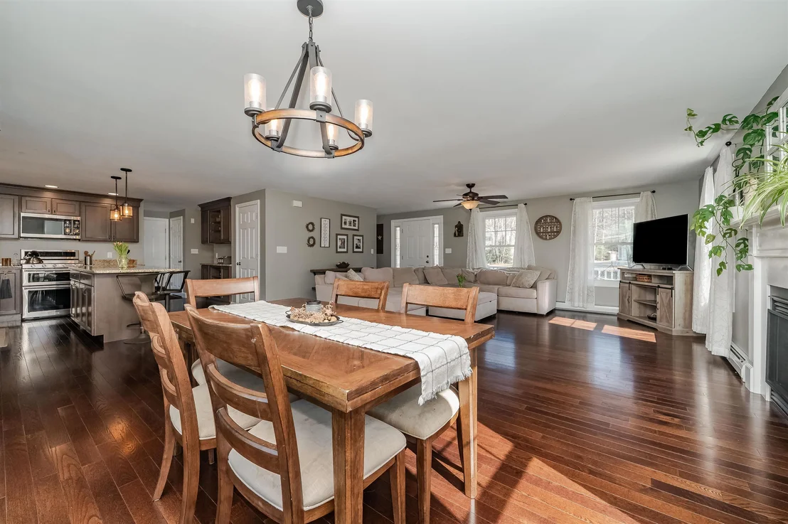 Photo of 65 Deerfield