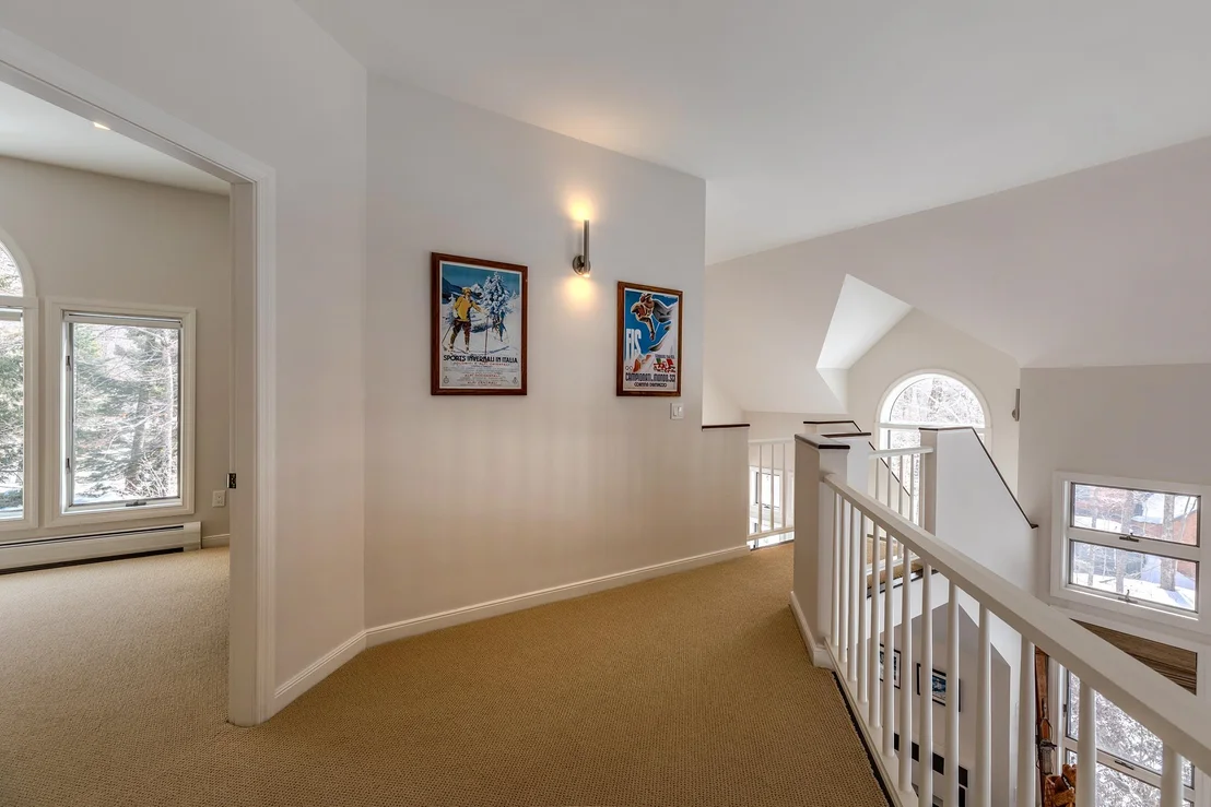 Photo of 3 Linscott