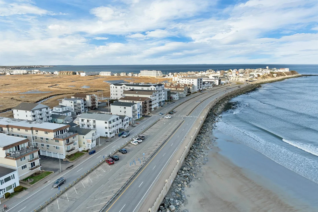 Photo of Unit N1 at 421 Ocean