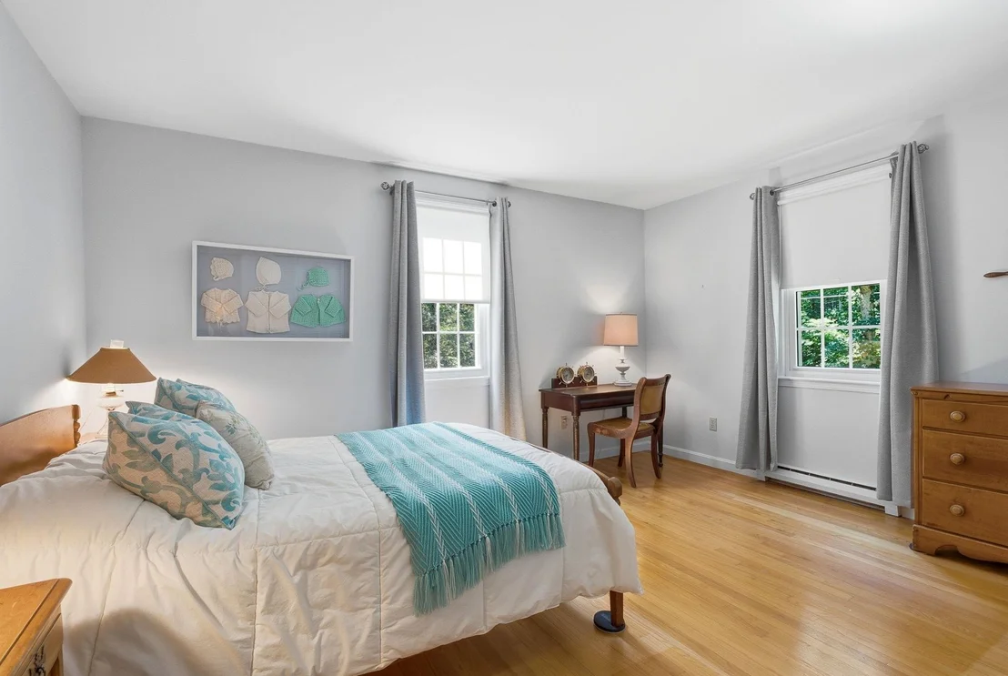Photo of 16 Williamsburg
