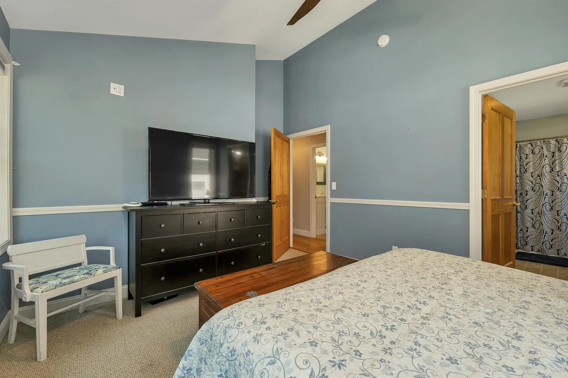 Photo of 6 Putney