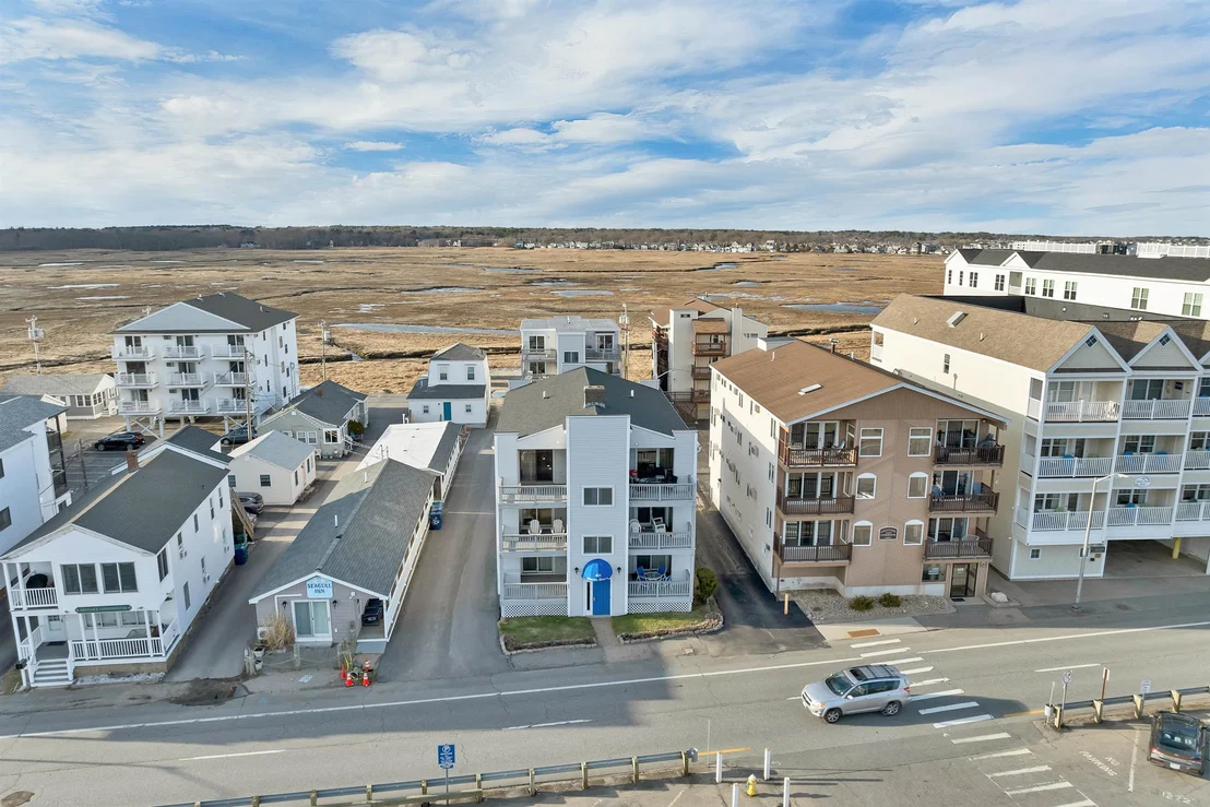 Photo of Unit N1 at 421 Ocean