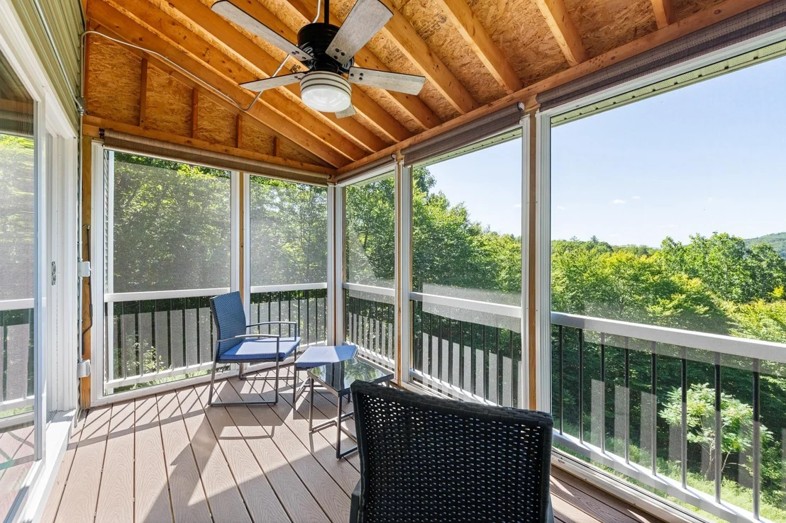 Photo of 140 Hemlock Brook