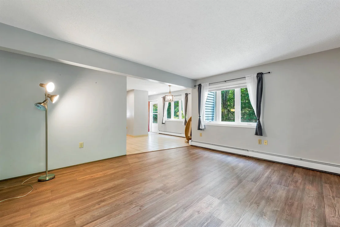 Photo of Unit 1 at 36 Circle