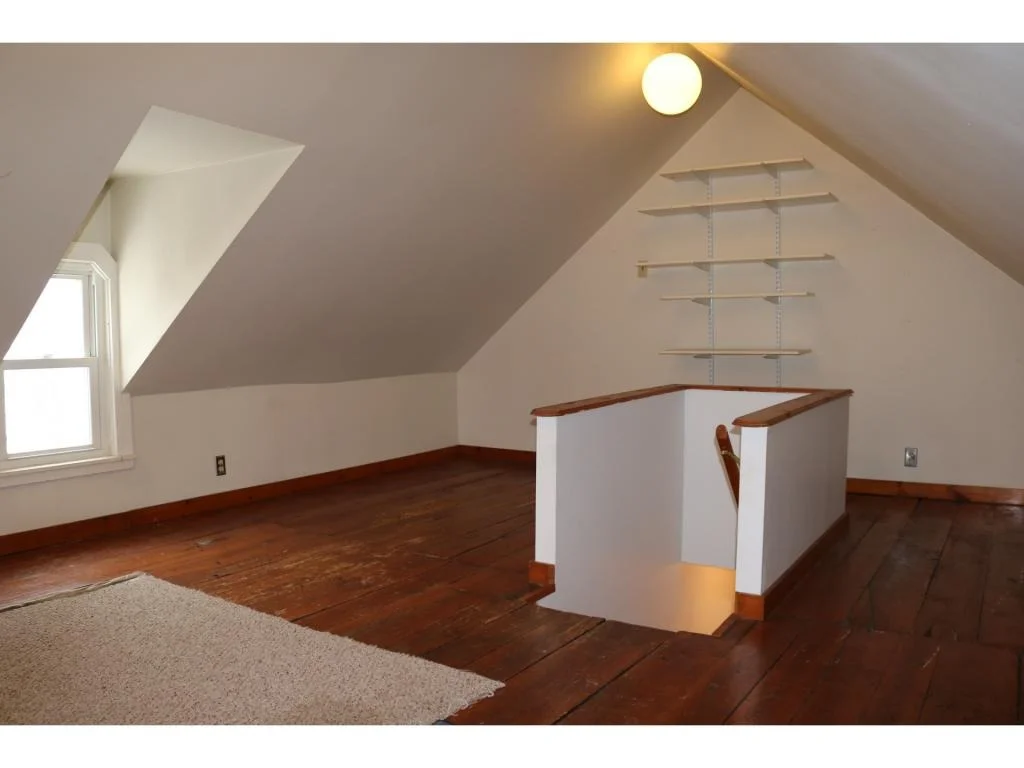 Photo of 4900 Lake
