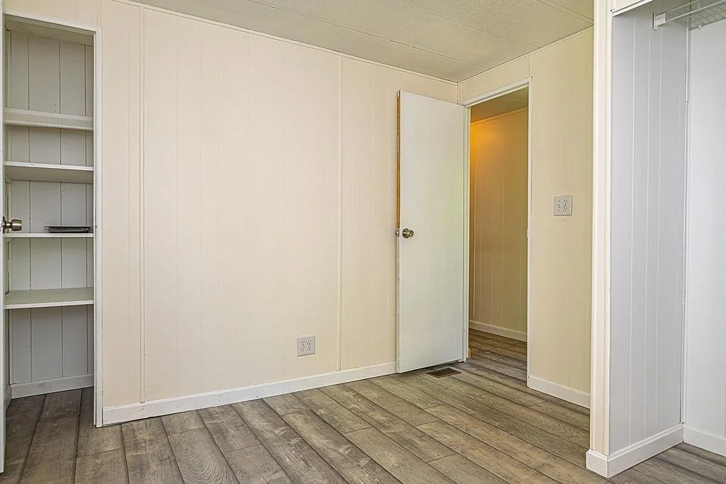 Photo of 11 Gray