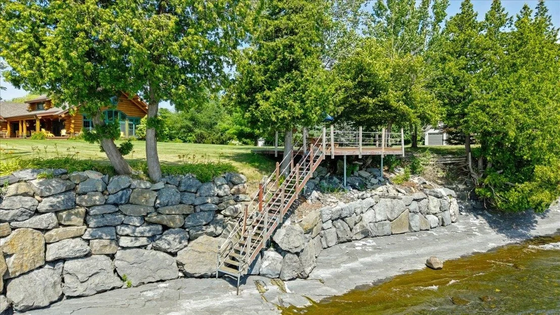 Photo of 256 Rockledge
