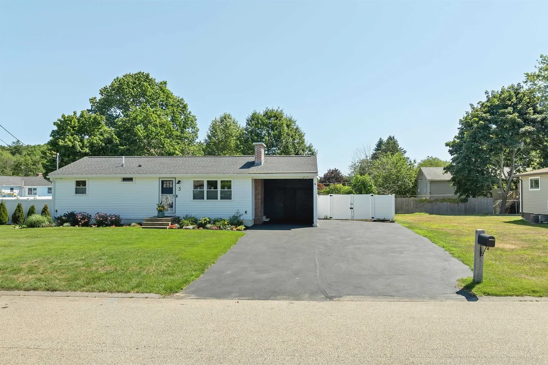 Photo of 3 Trafford