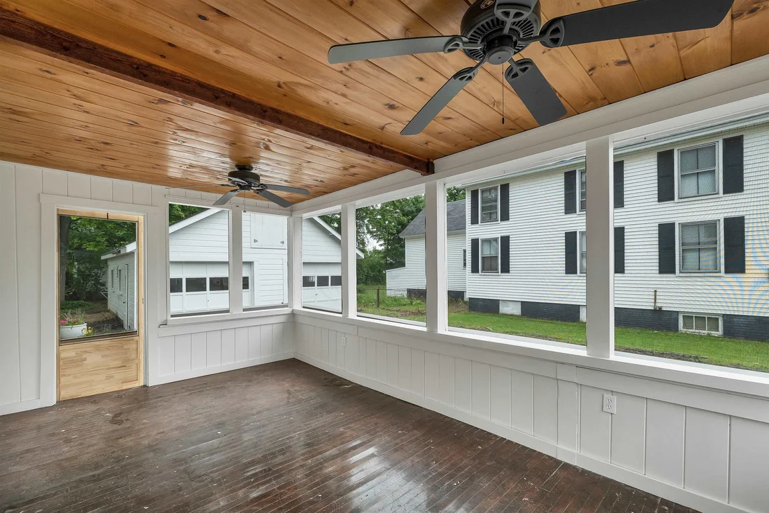 Photo of 33 Spruce