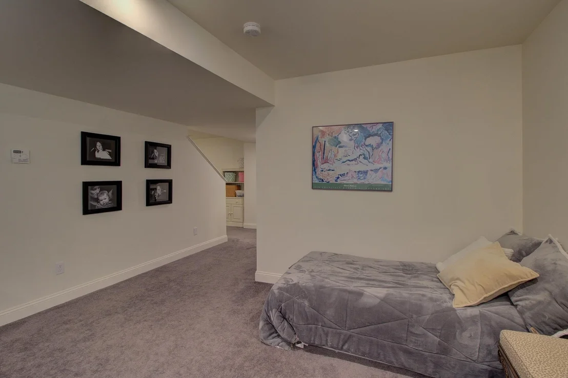 Photo of 307 Rye