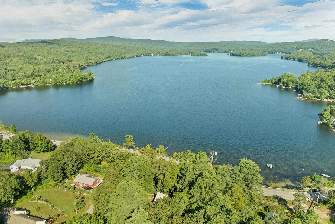 Photo of 10 Lakeview
