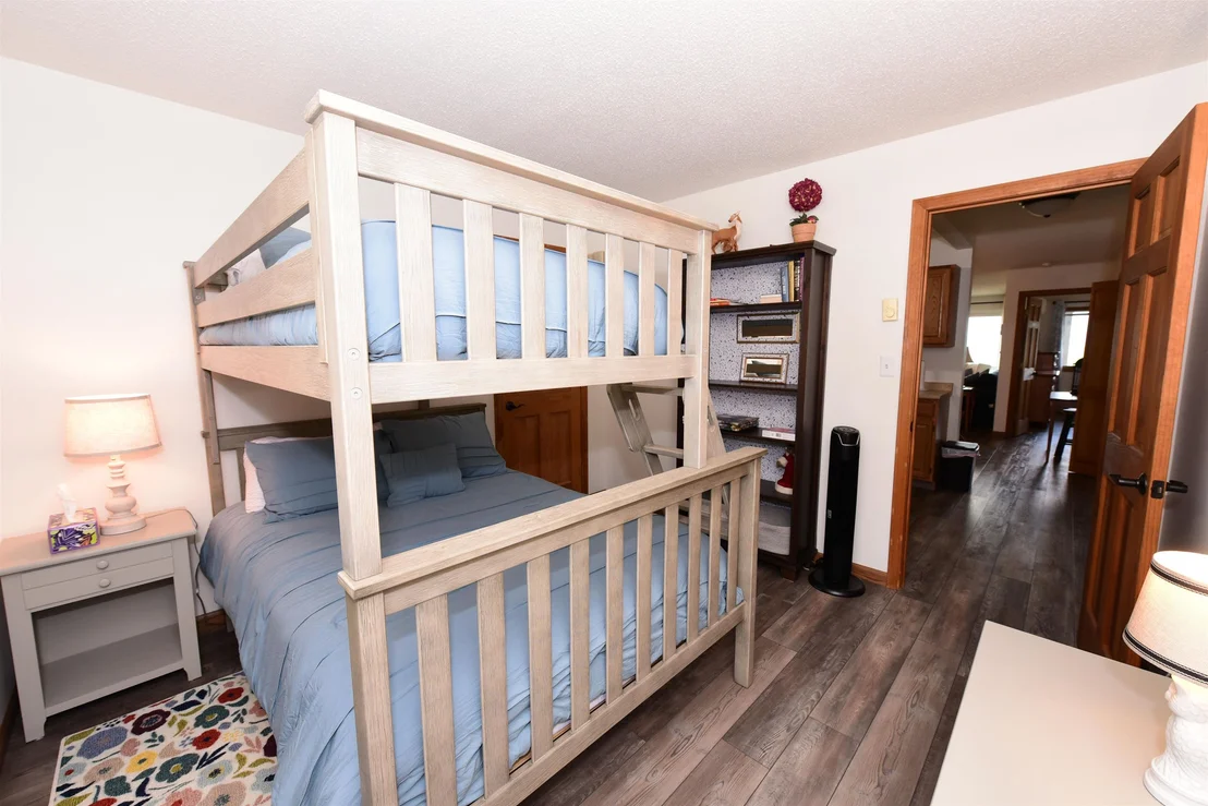 Photo of Unit J82 at J82 Eagle Ridge Condo