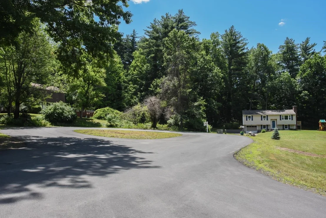 Photo of 3 Greenleaf