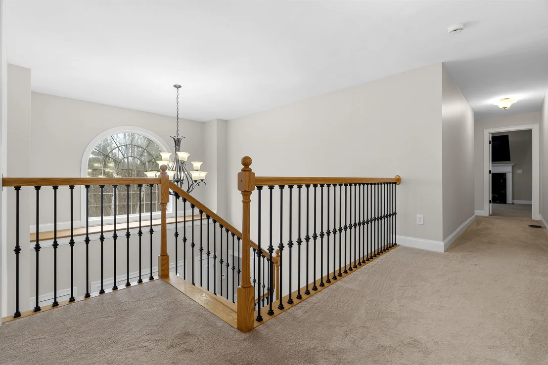 Photo of 18 Longmeadow