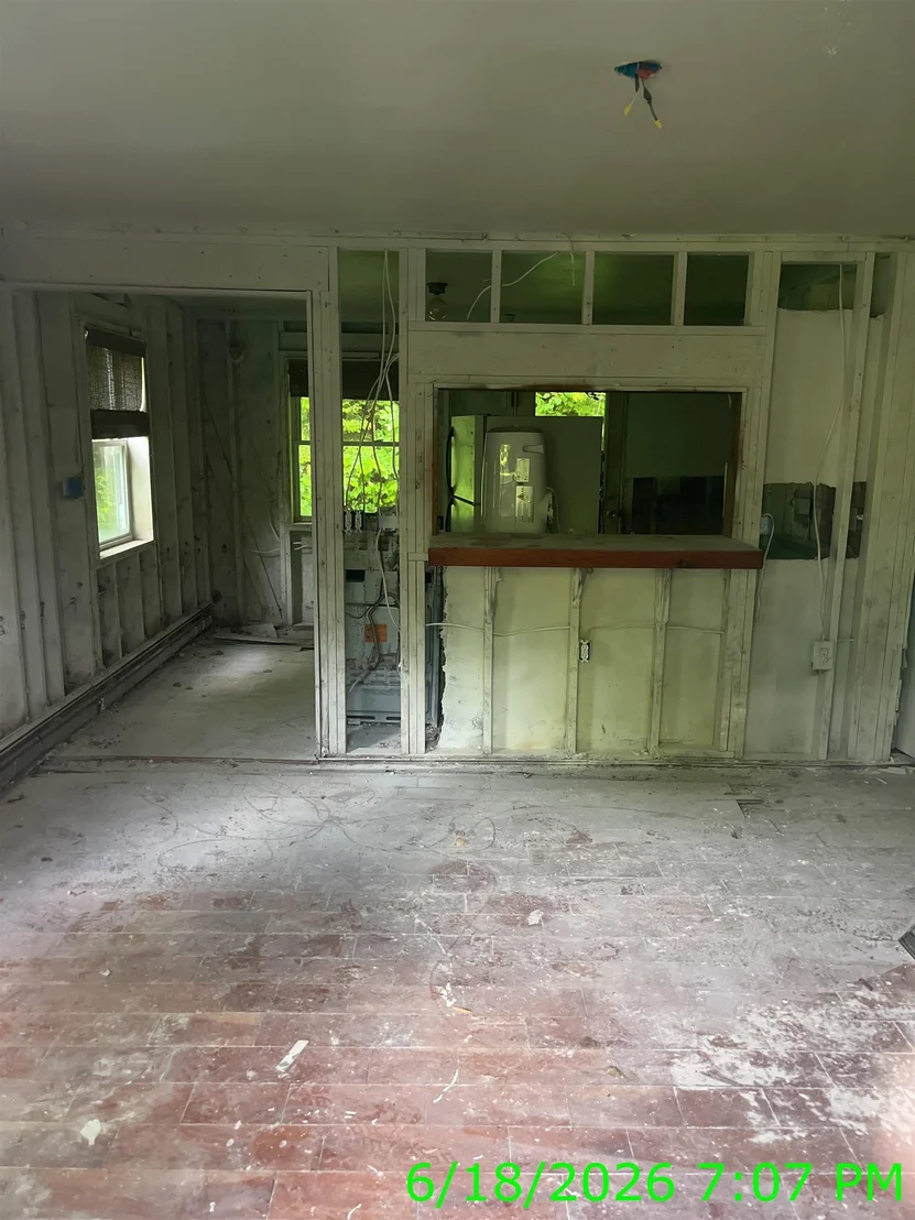 Photo of 142 Folsom Hill
