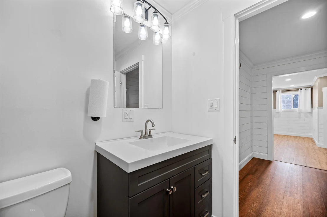 Photo of 130 Center