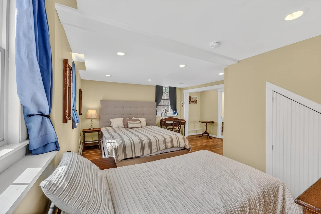 Photo of 138 Guider