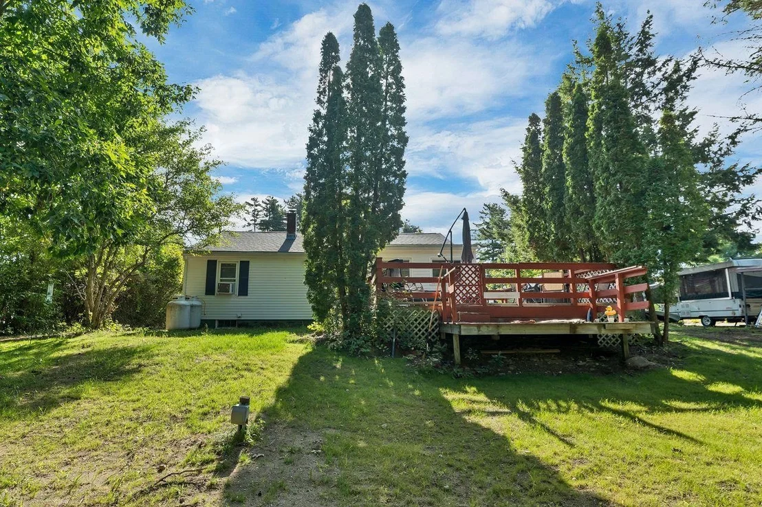 Photo of 33 Cushing