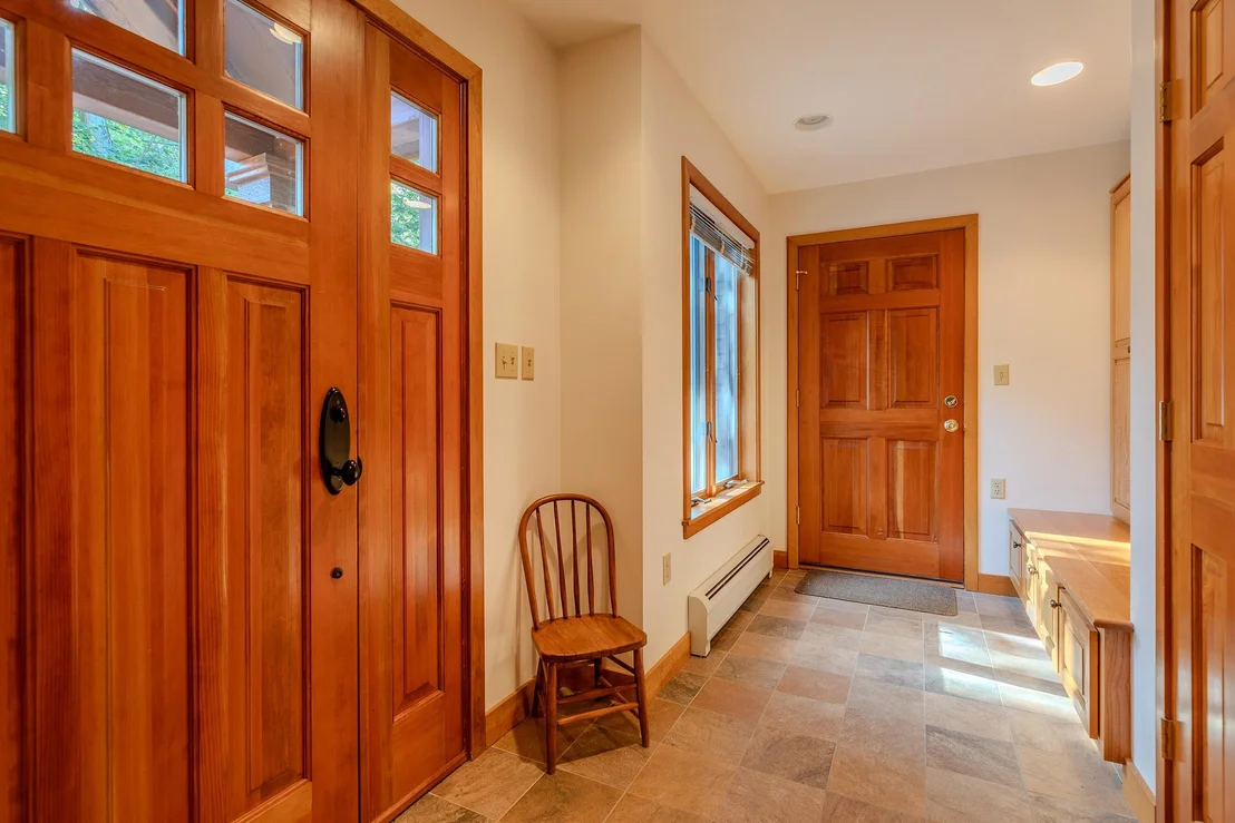 Photo of 80 Bear Ridge
