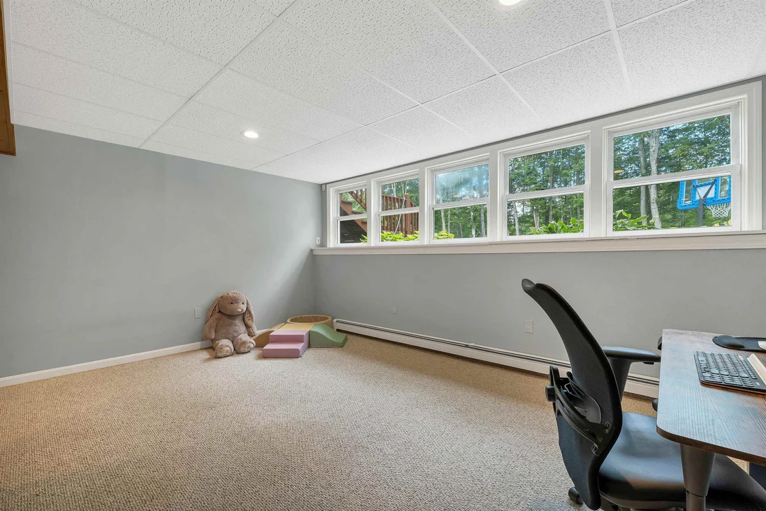 Photo of 27 Oakmont
