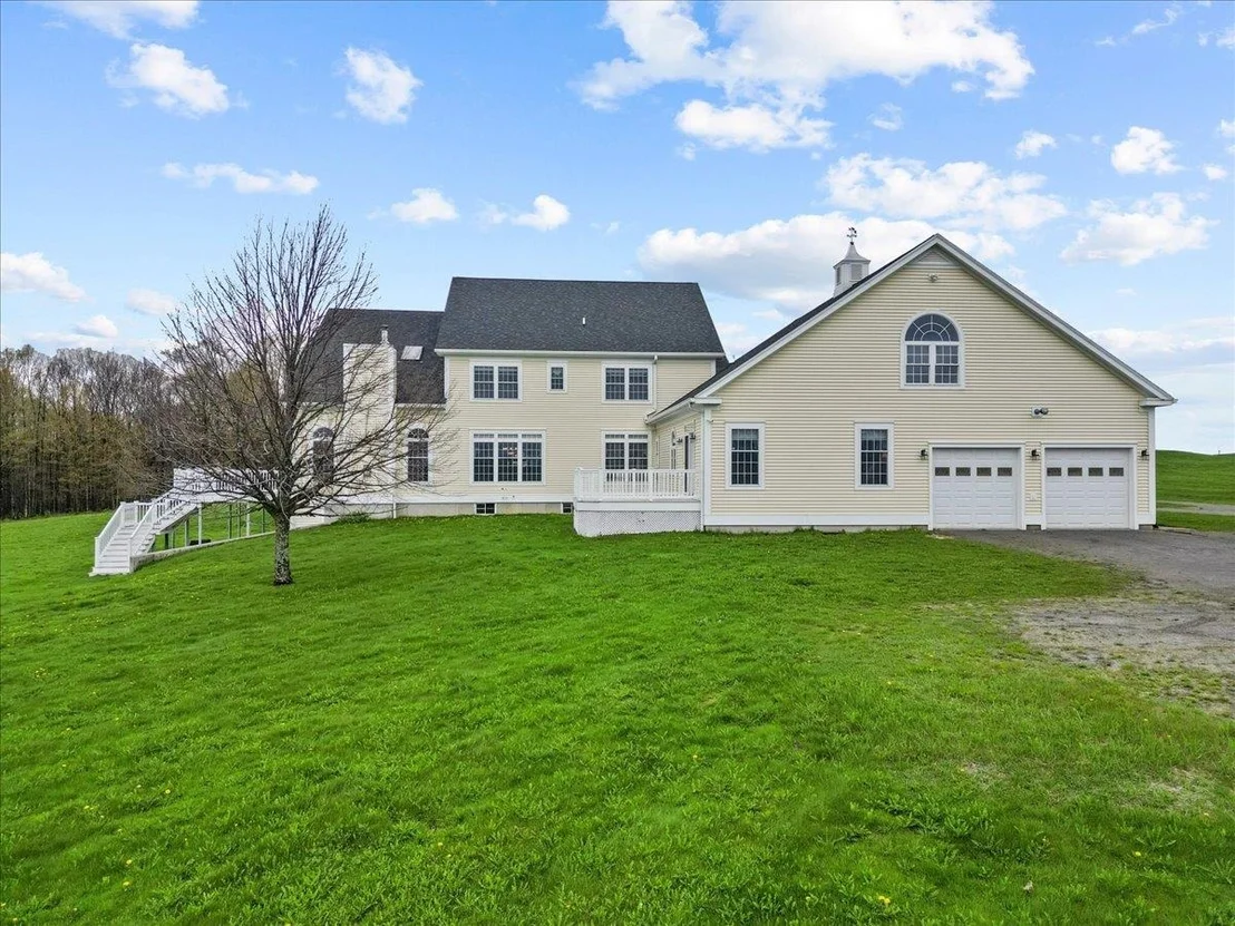 Photo of 1784 Nelson Hill