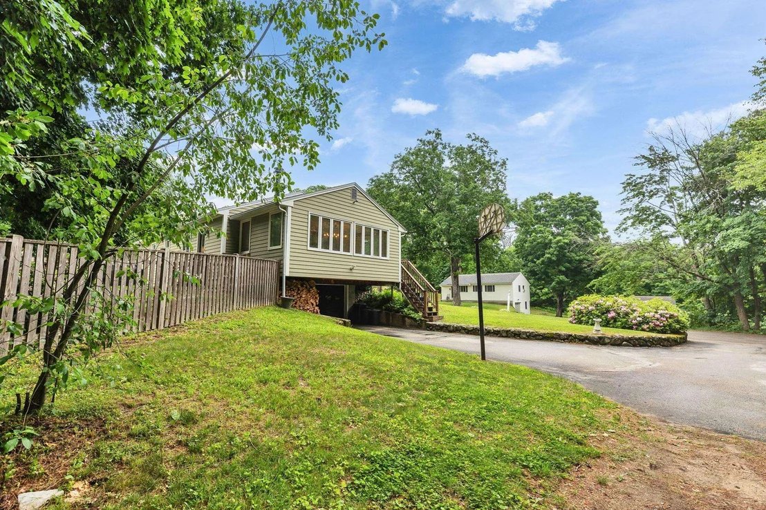 Photo of 17 Maple