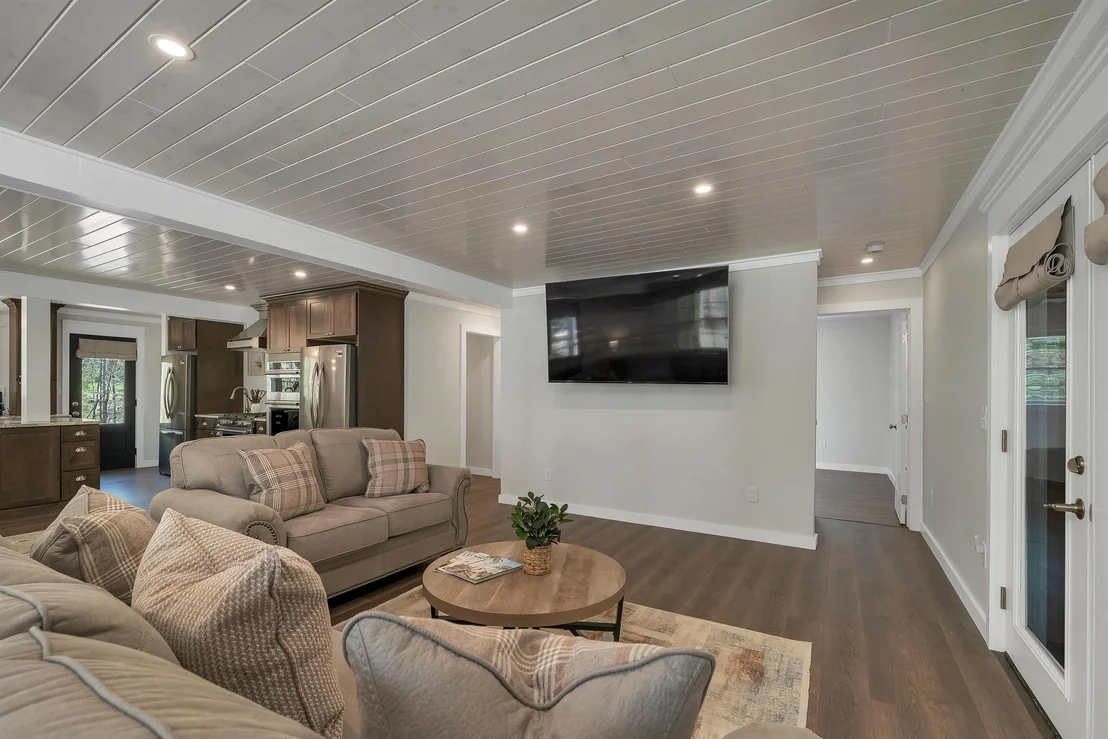 Photo of 84 Maple