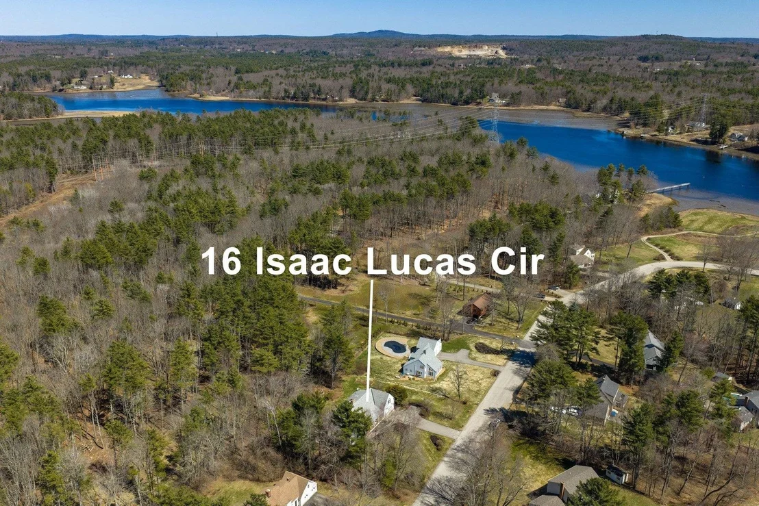 Photo of 16 Isaac Lucas