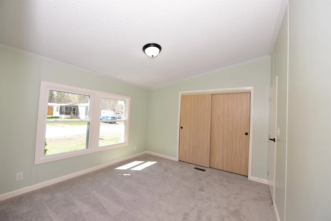 Photo of 74 Lamplighter
