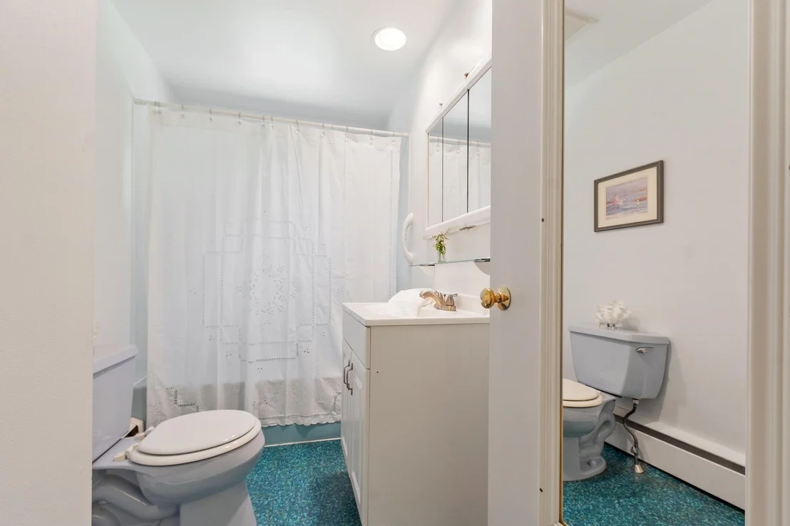 Photo of 15 Riverview