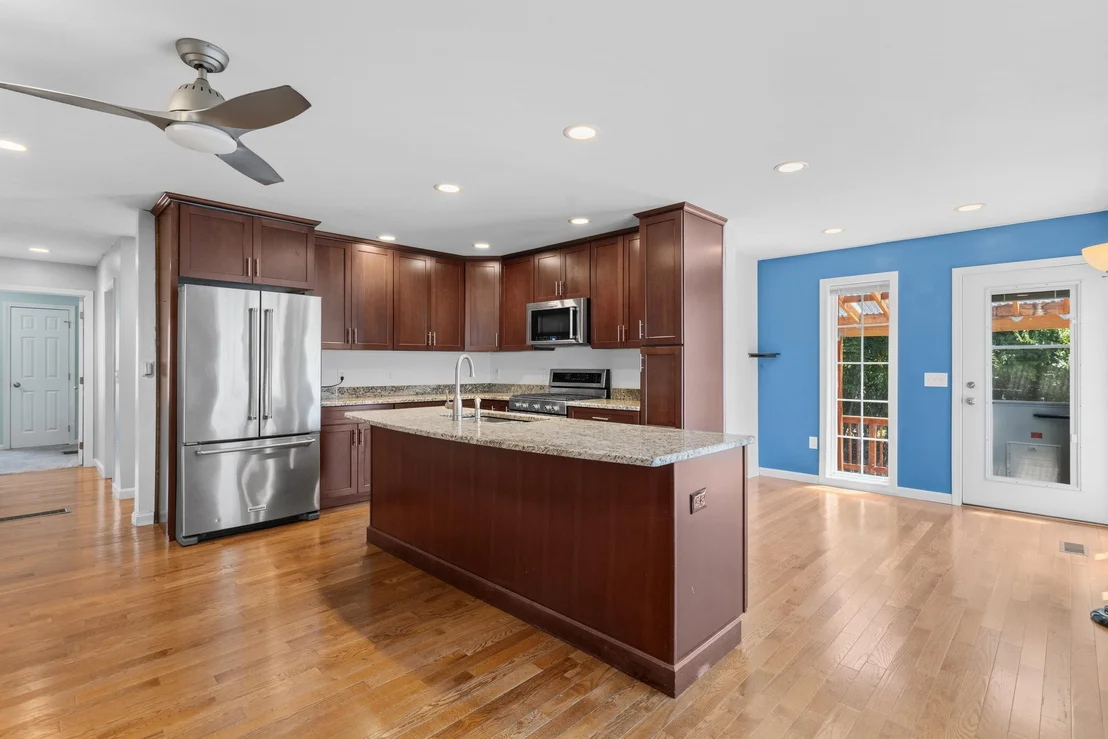 Photo of 264 Broad