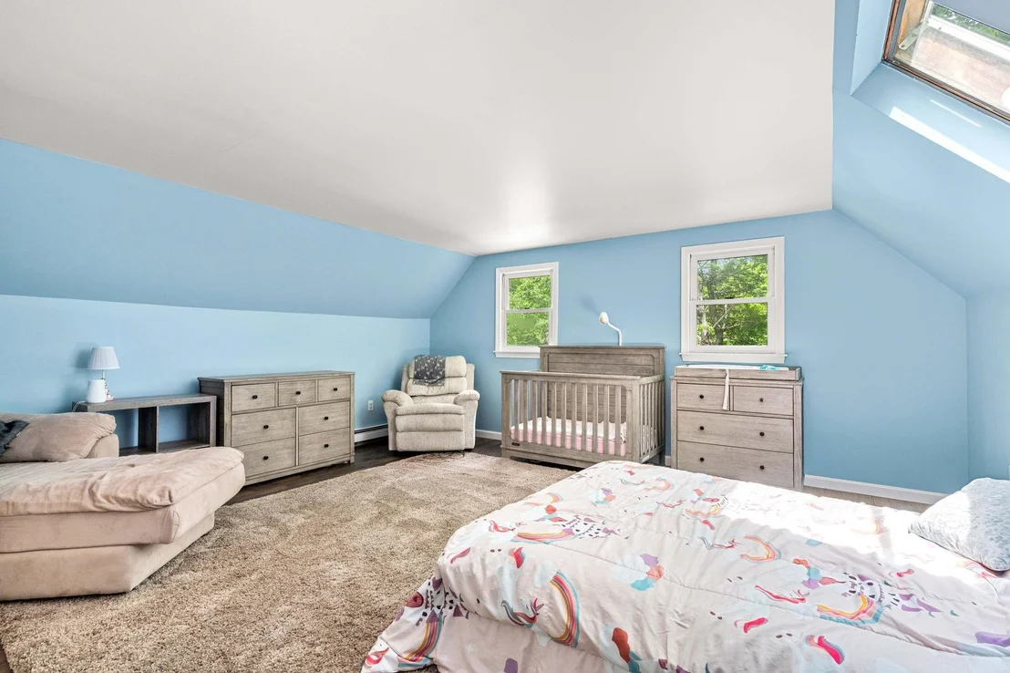 Photo of 9 Pondview